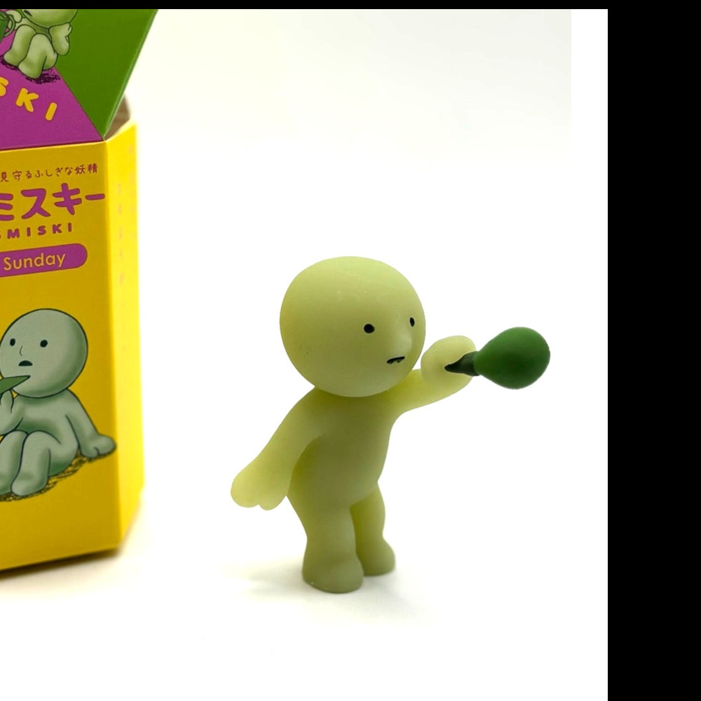 Smiski Blowing Bubbles Mini Figure from Sunday Series - NEW